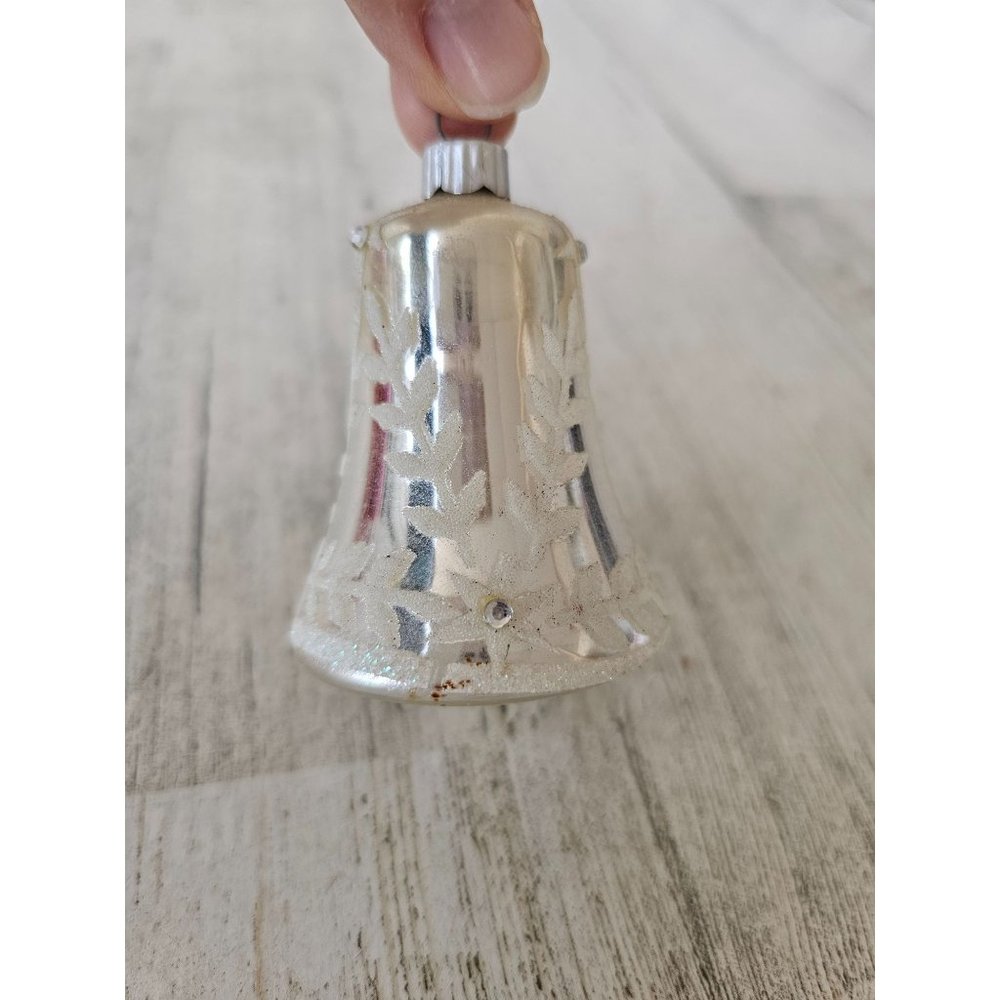 Vintage radko shiny Brite silver flocked bell mercury glass ornament rhineston
